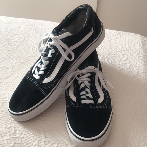 Vans - Picture 7 of 7